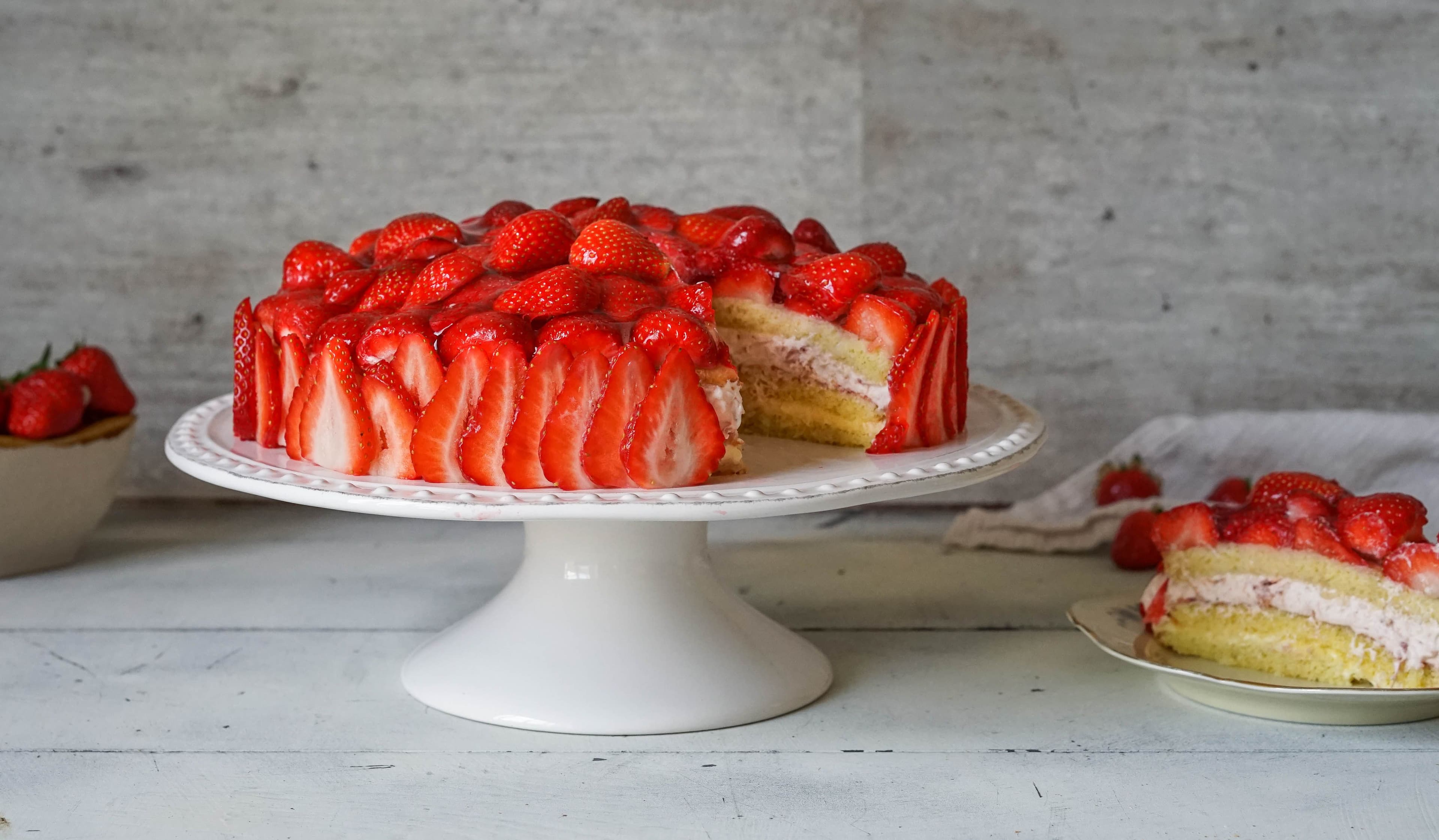 Bløtkake med jordbær